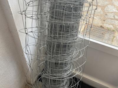 Valla metálica de establo para ganado Valla de jardín de 25 m de 1 metro de altura