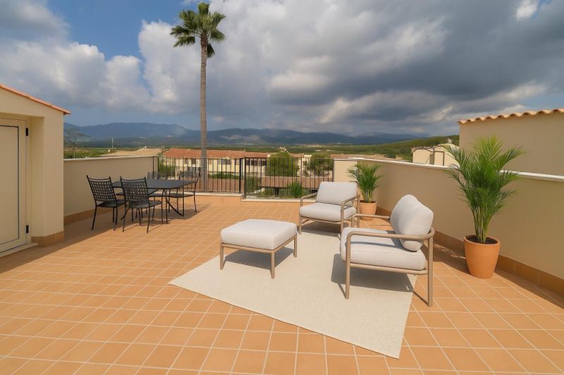 Townhouse for sale in Sa Cabaneta