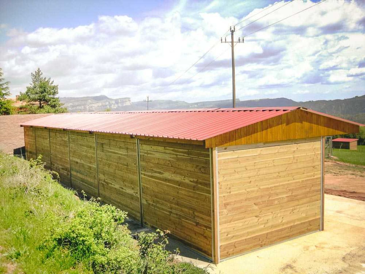 Cuadras cobertizos techos  instalaciones hípicas