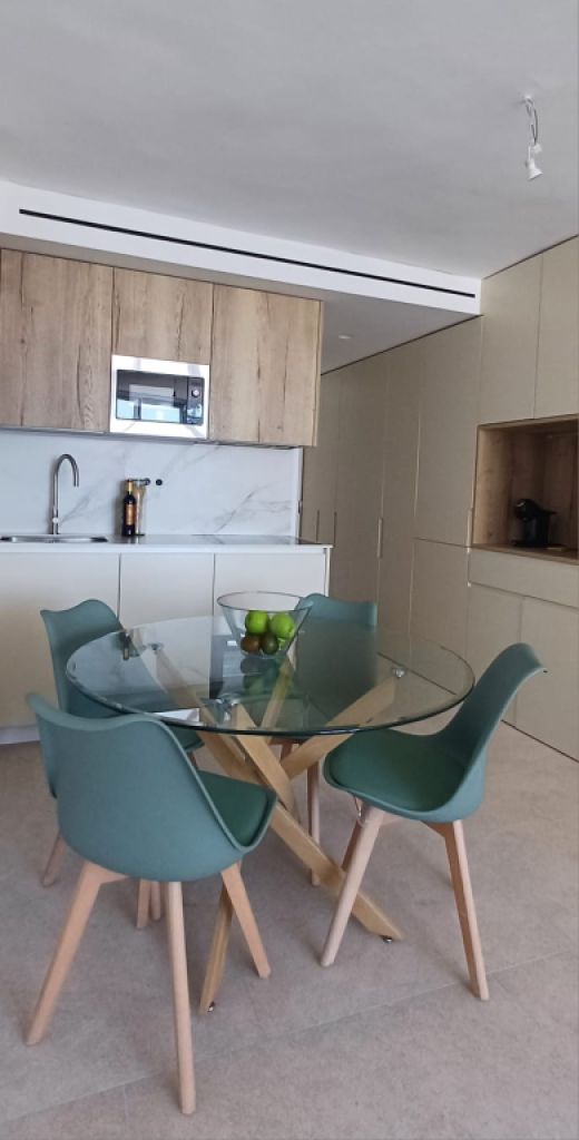 Estudio con vistas panorámicas al mar en Cala Major