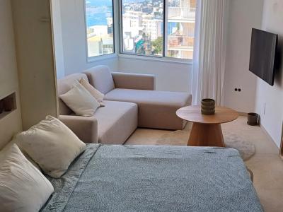 Estudio con vistas panorámicas al mar en Cala Major