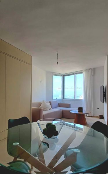 Estudio con vistas panorámicas al mar en Cala Major