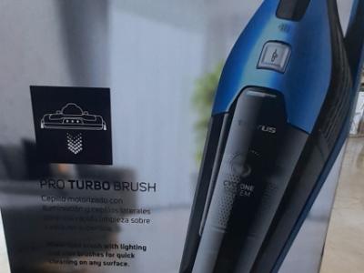 Taurus Re-chargeable Vacuum Turbo