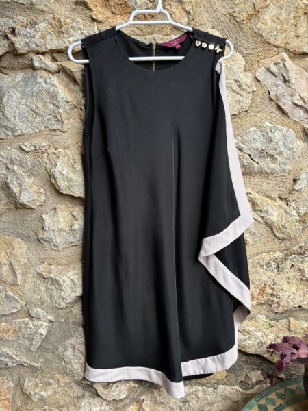 Ted Baker schwarzes Tunikakleid mit Faltenwurf - klein