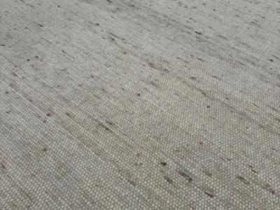 Handcrafted carpet / 240 x 340