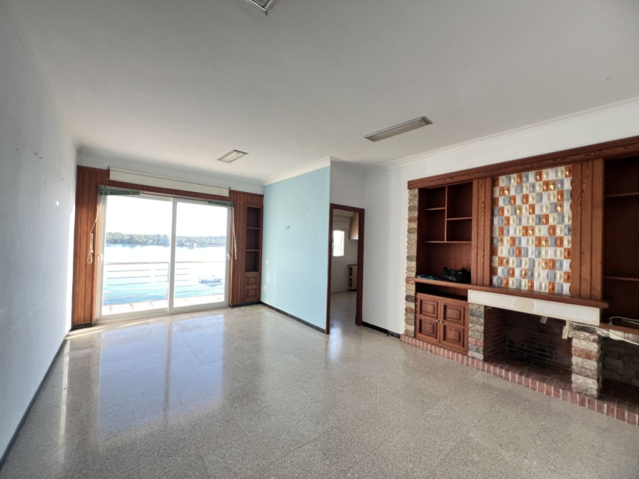 Estupendo apartamento en primera línea de mar en Portocolom