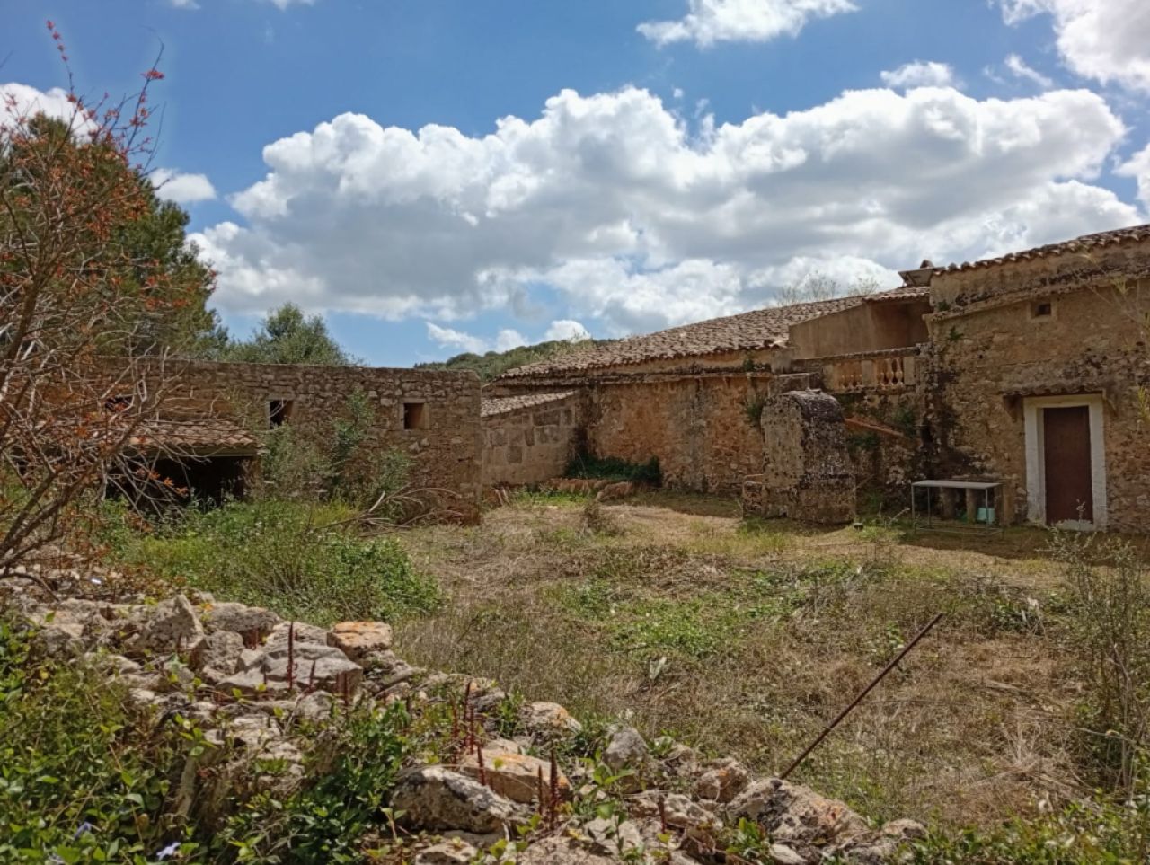 Gran oportunidad en venta en Sant Lorenzo 394.700m2 de parcela