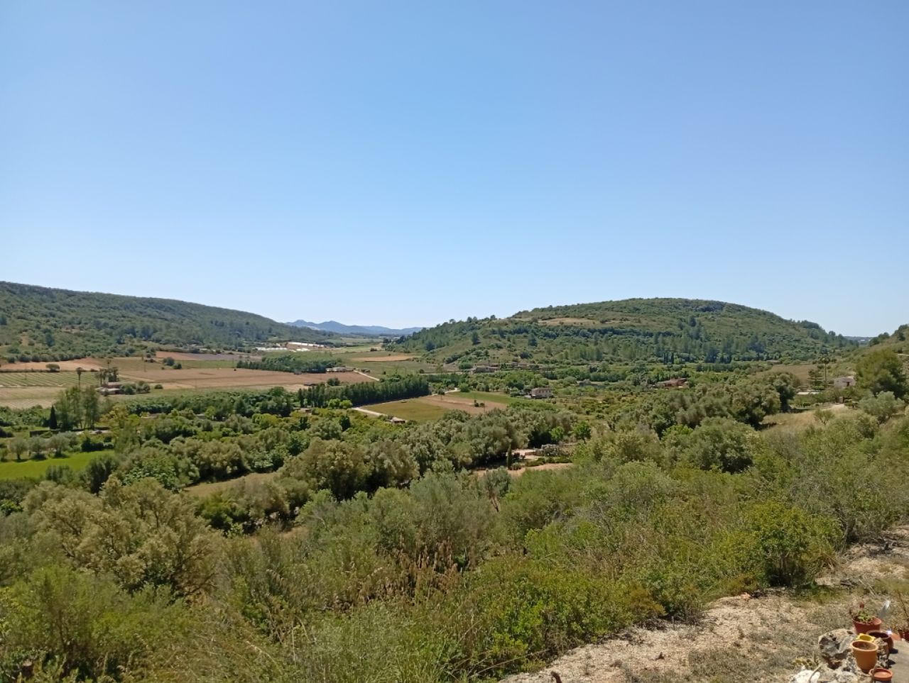 Pequeña finca con fantásticas vistas y tranquilidad