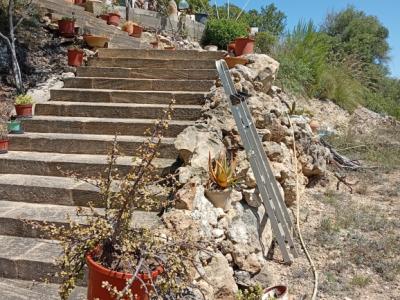 Pequeña finca con fantásticas vistas y tranquilidad