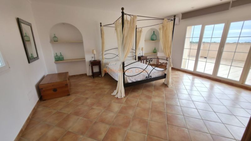 Excelente ubicación cerca de Cala sa Nou — finca para alquiler a largo plazo