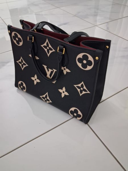 TOP !!!!   LV Tasche, Größe M, wie neu, keine Gebrauchspuren
