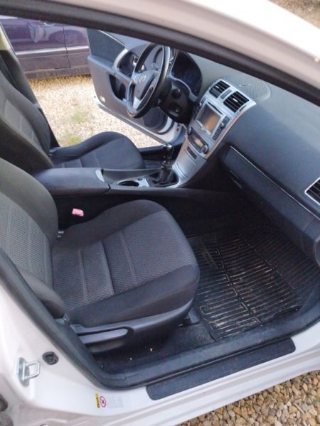 Toyota Avensis Kombi 1.8 vvt-i 147PS