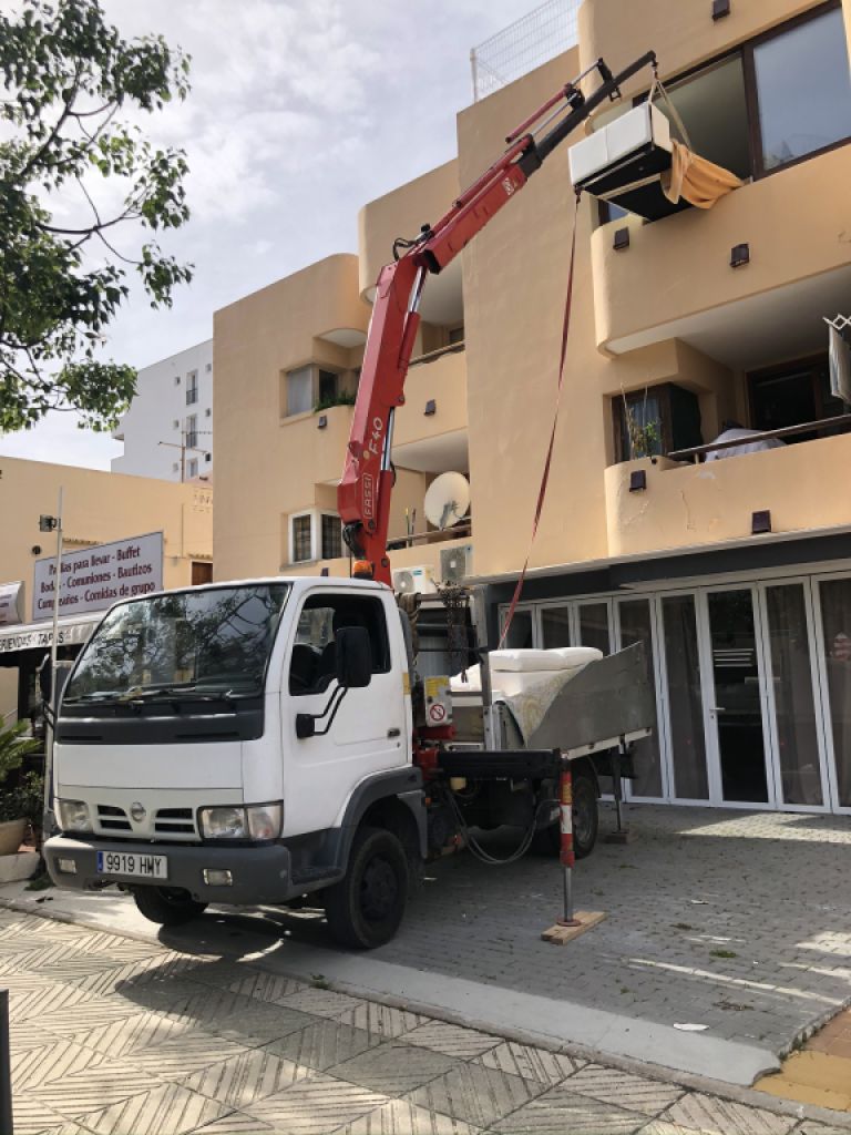 Transport und Umzüge