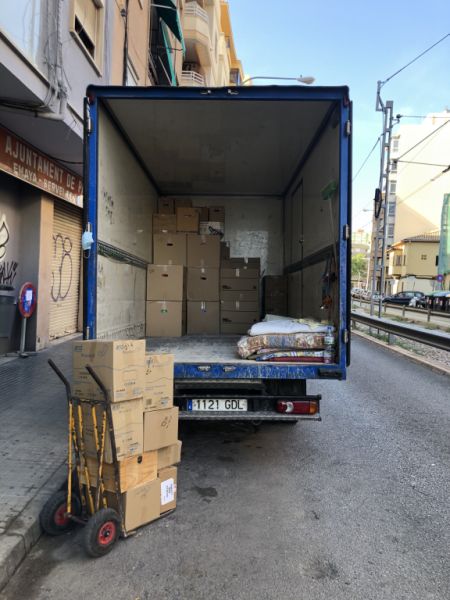 Transportes y mudanzas