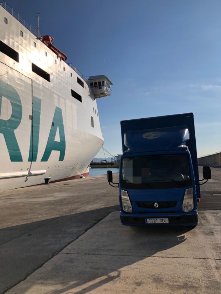 Transportes y mudanzas