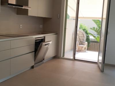 Traum Neubau Doppelhaus Hälfte mit Blick auf die Bucht von Palma in Sa Cabaneta unweit des Golfplatz