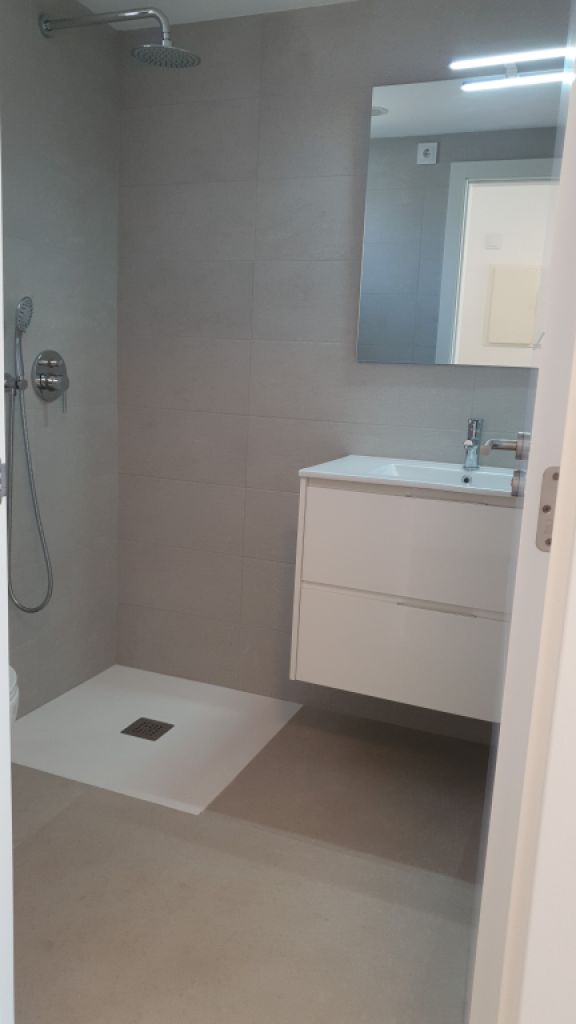 Traum Neubau Doppelhaus Hälfte mit Blick auf die Bucht von Palma in Sa Cabaneta unweit des Golfplatz