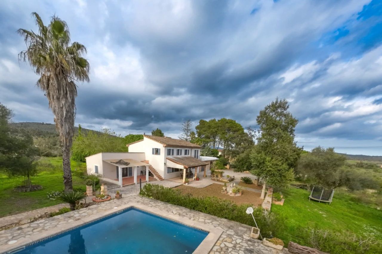 Dream finca for long-term rental