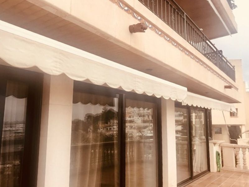 Traumhaftes, unmöbliertes Apartment mit Gemeinschaftspool am Hafen von Palma -- AP 11