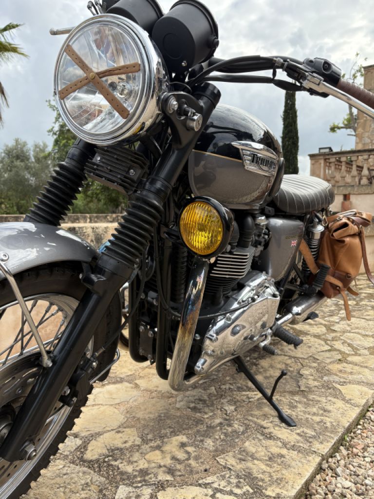 Triumph Bonneville T100, como nuevo, ¡top!