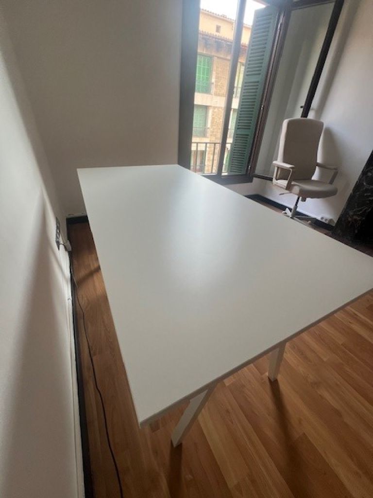 TROTTEN desk, white, 120x70 cm / IKEA