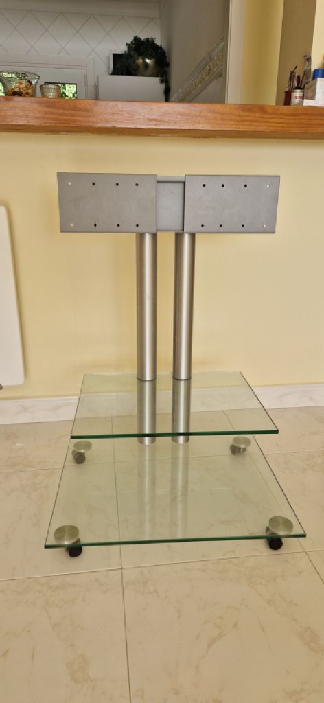 Soporte para TV SPECTRAL vidrio de alta calidad