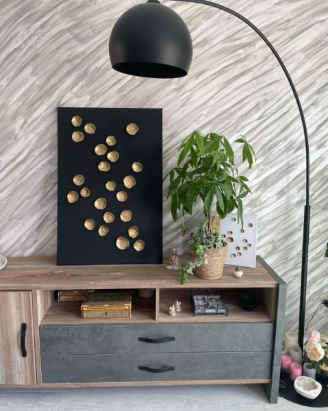 Unique piece in black/gold