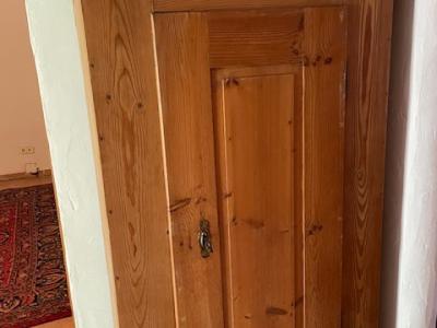 Venta armario antiguo, armario ropero y baúl