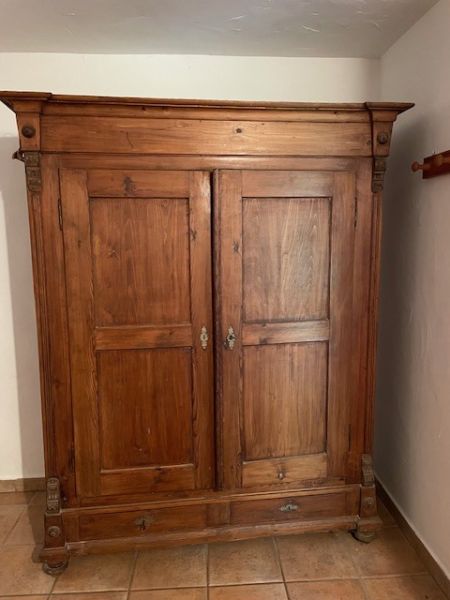 Venta armario antiguo, armario ropero y baúl