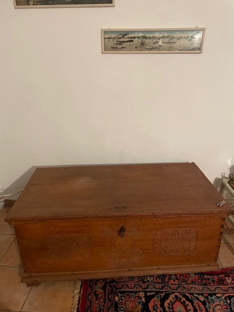 Venta armario antiguo, armario ropero y baúl