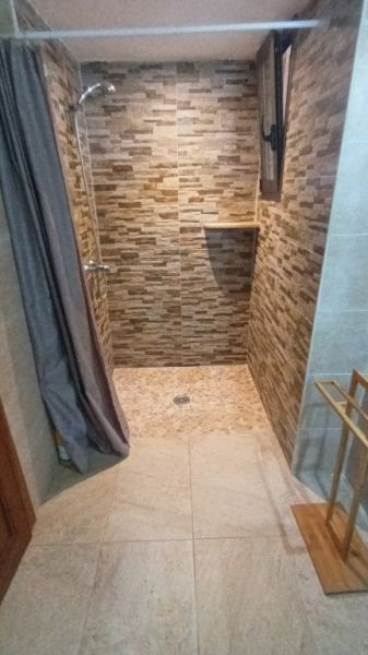 Verkauf eines 2 Etagendorfhauses mit Garage und Innenhof in Es LLombards - Santanyi -  DH 08 VK