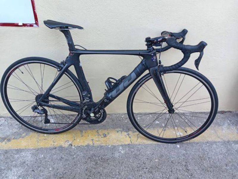 Vendo bicicleta de carretera "Fuji Transonic 2.5"