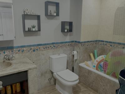 Verkaufe sehr gepflegte Wohnung in Santa Ponsa mit zwei Schlafzimmern und zwei Bädern