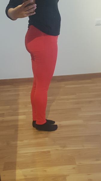 Verschiedene Hosen – neu und ungetragen