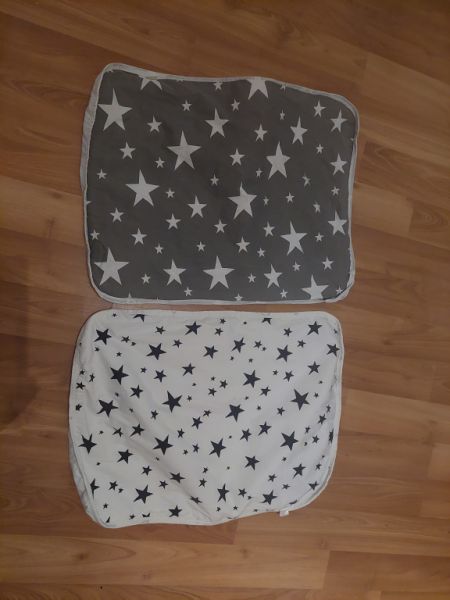 Verschiedene Hundekleidung und Accessoires