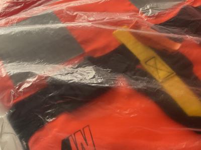 Varios chalecos salvavidas