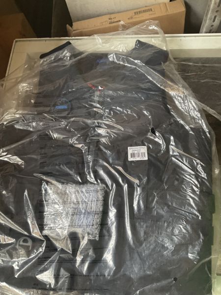 Varios chalecos salvavidas