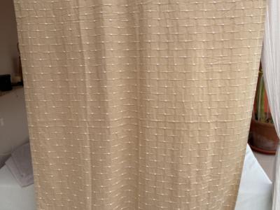 Muchas cortinas diferentes