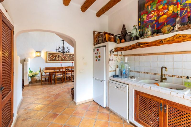 Villa im Ibizastil mit Pool in Cielo de Bonaire Alcudia