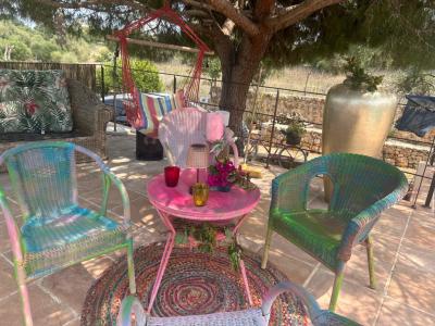 Villa con apartamento vacacional y estudio en alquiler en Porto Cristo