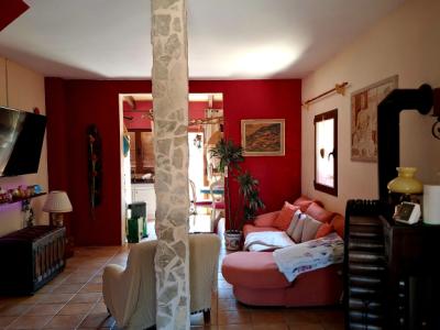 Villa con apartamento vacacional y estudio en alquiler en Porto Cristo