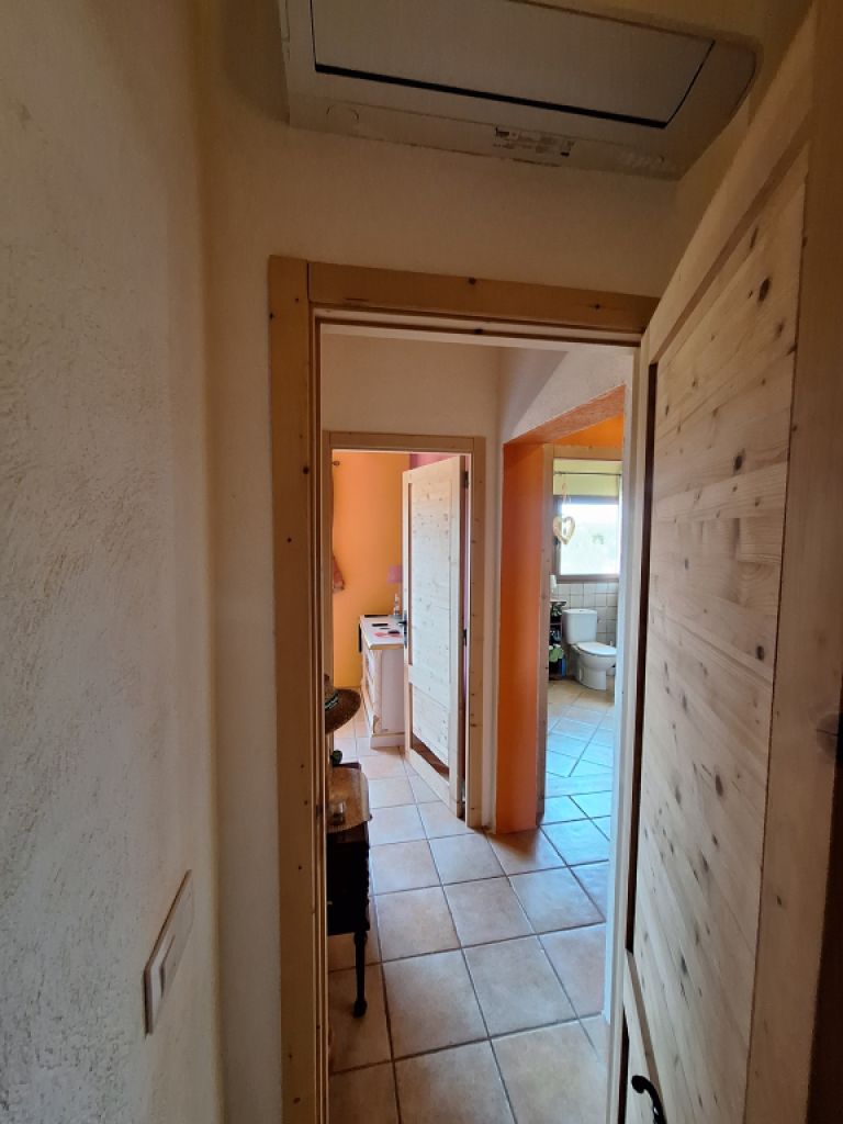 Villa con apartamento vacacional y estudio en alquiler en Porto Cristo
