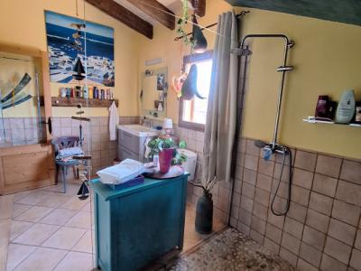 Villa con apartamento vacacional y estudio en alquiler en Porto Cristo