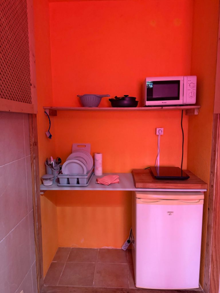 Villa con apartamento vacacional y estudio en alquiler en Porto Cristo