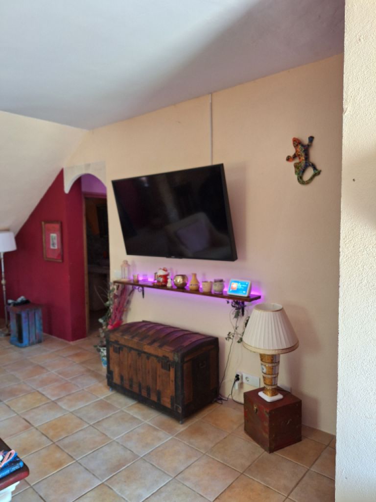 Villa con apartamento vacacional y estudio en alquiler en Porto Cristo