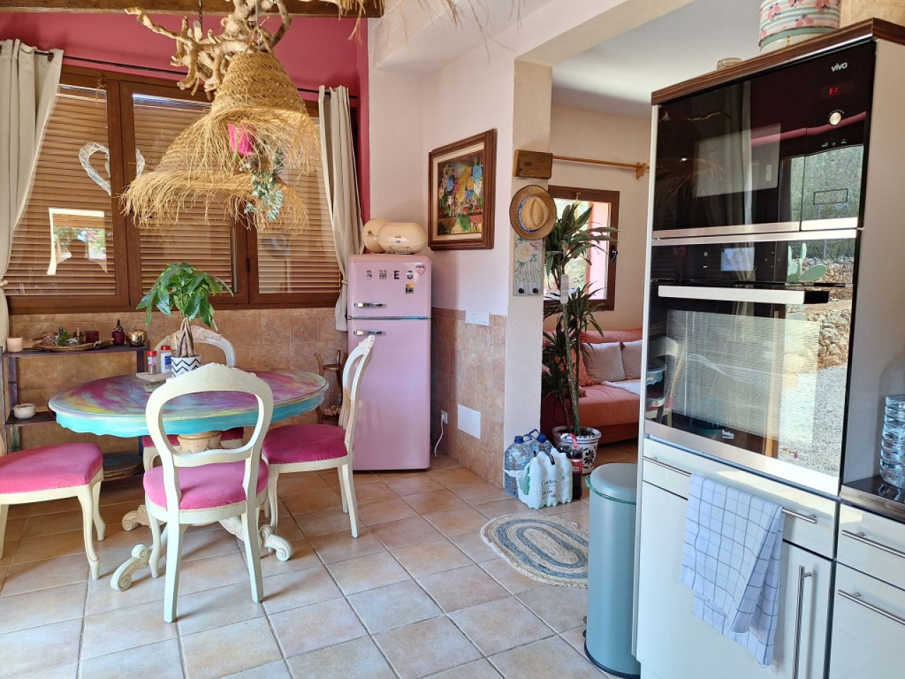 Villa con apartamento vacacional y estudio en alquiler en Porto Cristo