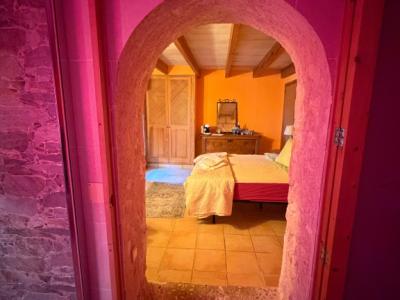 Villa con apartamento vacacional y estudio en alquiler en Porto Cristo