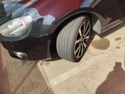 Volkswagen Golf VI 2.0 TDI 2012 – Negro, Asientos Alcántara