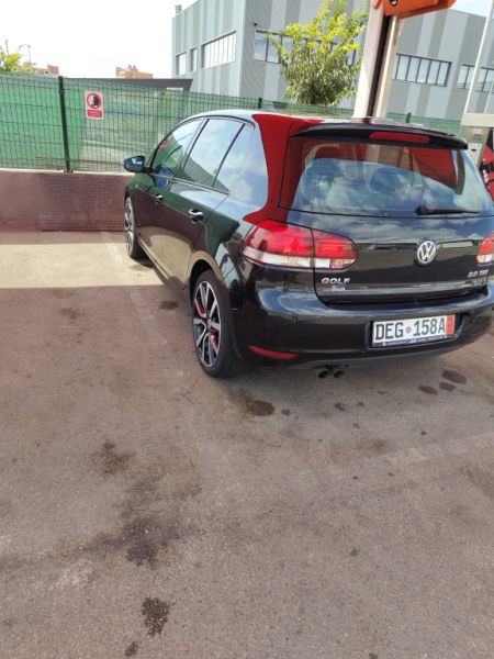 Volkswagen Golf VI 2.0 TDI 2012 – Negro, Asientos Alcántara