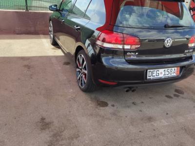 Volkswagen Golf VI 2.0 TDI 2012 – Negro, Asientos Alcántara
